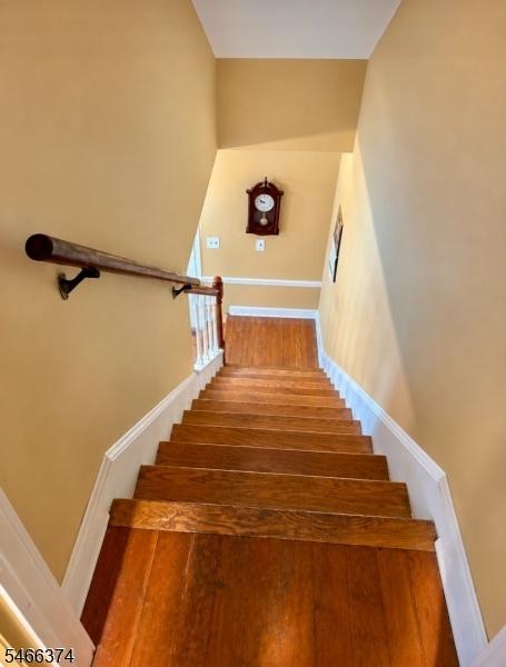 Staircase from 2nd floor