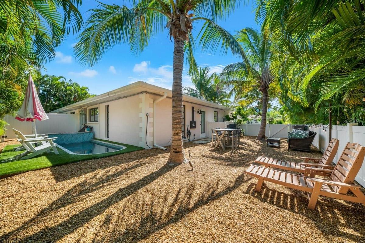 400 75th St - Pool - West Unit