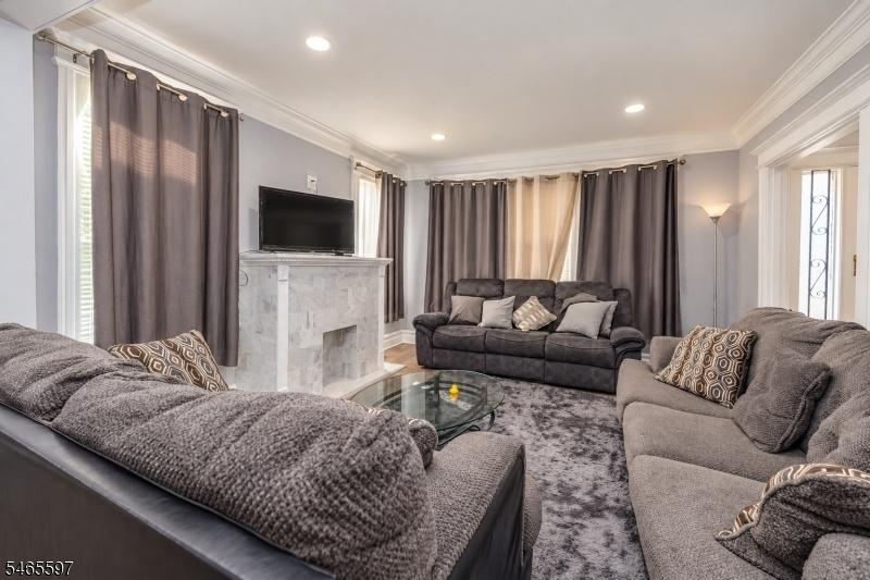 LIVING SPACE