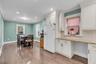 eat-in kitchen