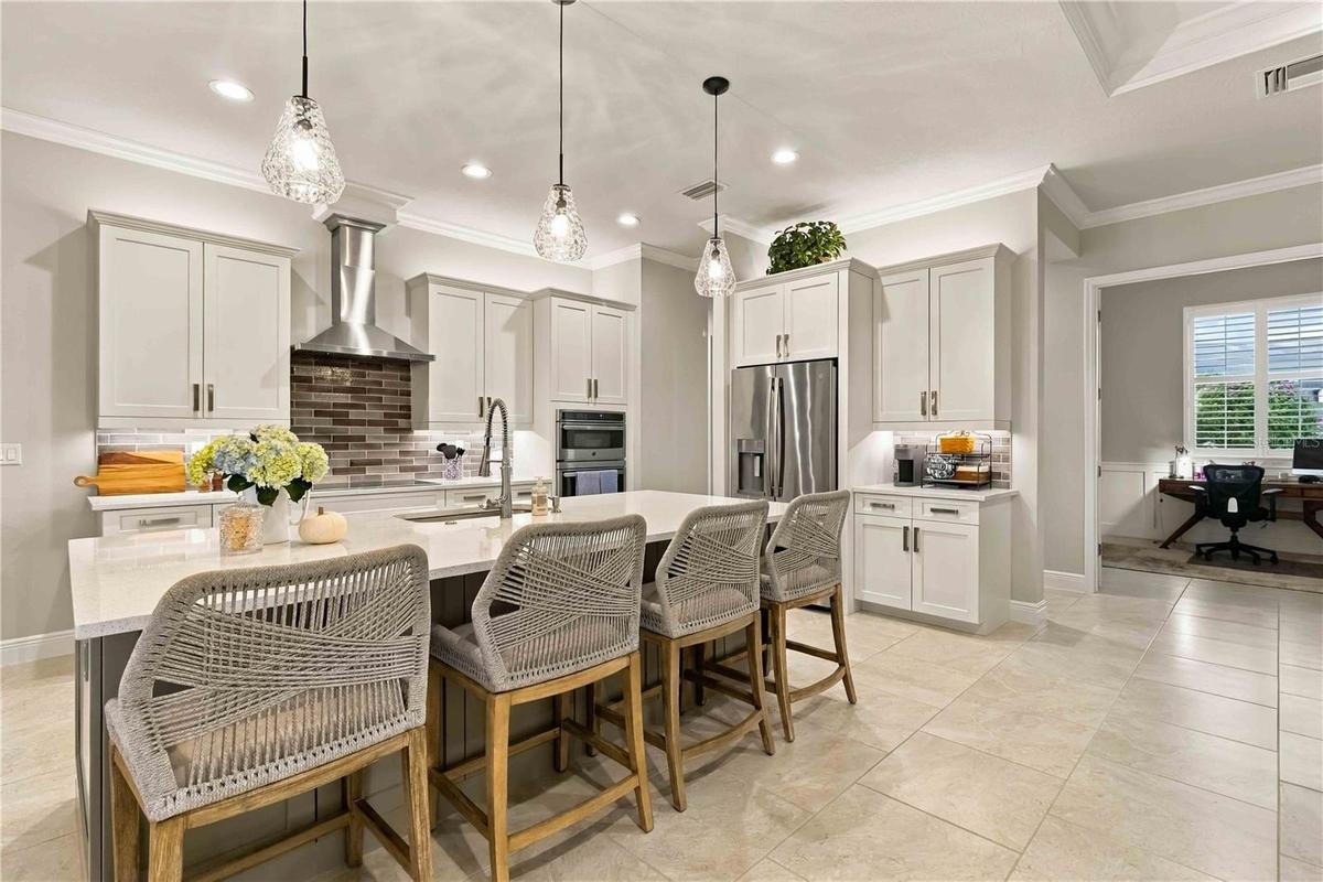 Oversized Kitchen Island with Plenty of Seating