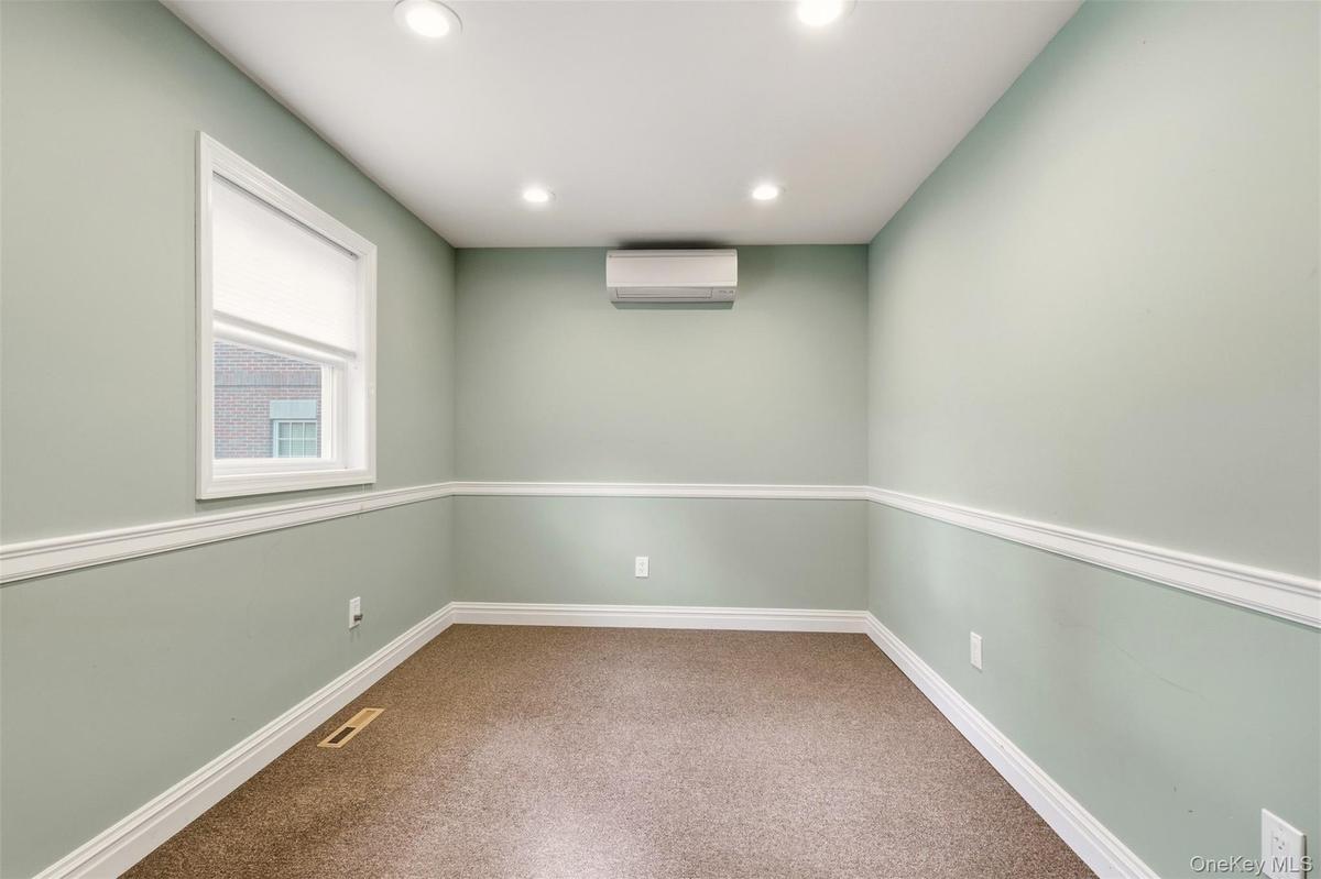 1st Fl. (Office 1)