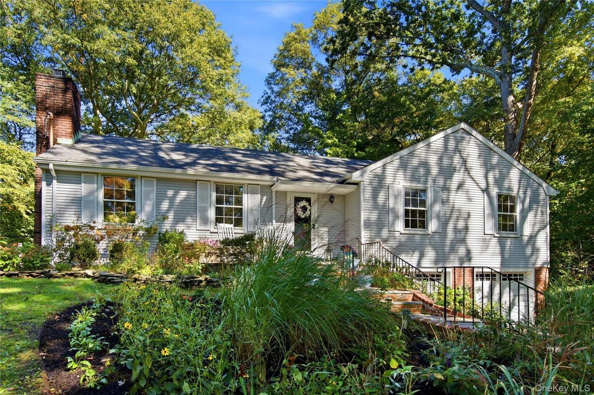 Front of home is Picture perfect