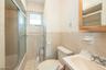 Upstairs Full Bath
