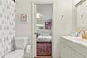 bathroom 2- jack and jill