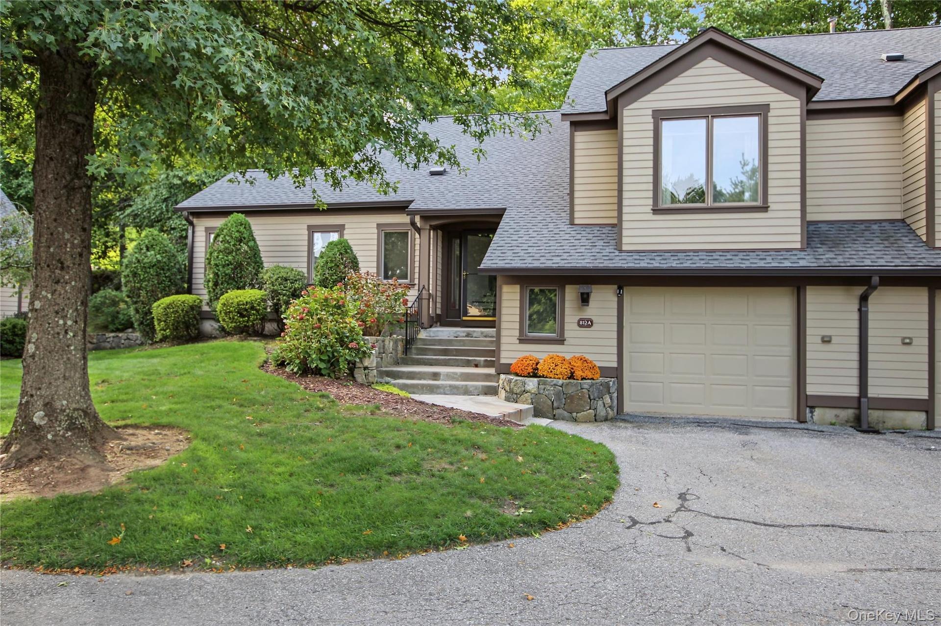 Beautiful Wellsley Model at Heritage Hills