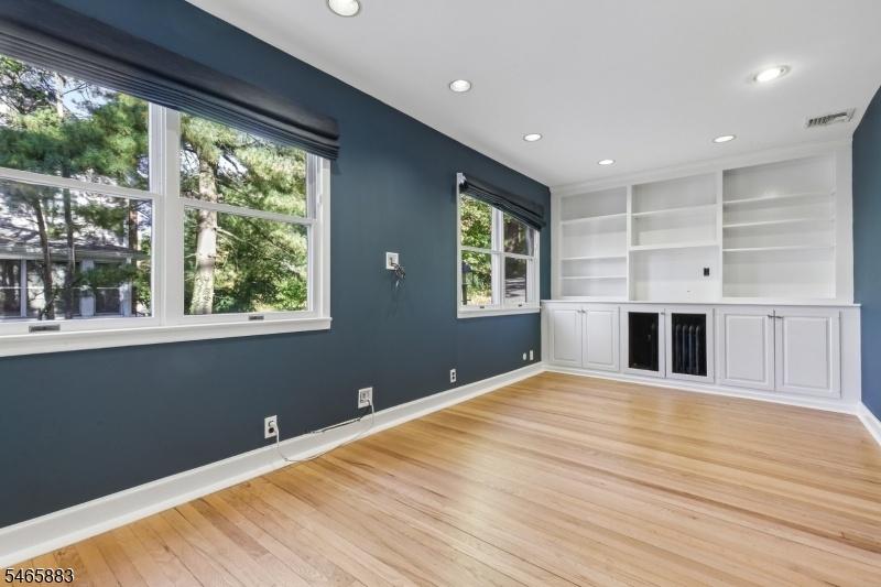 Sunroom or lovely office