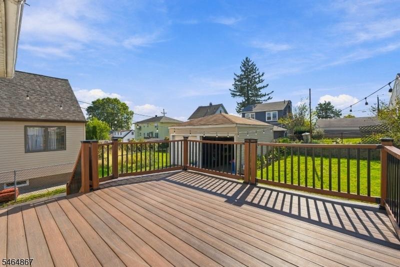 BACKYARD WITH DECK