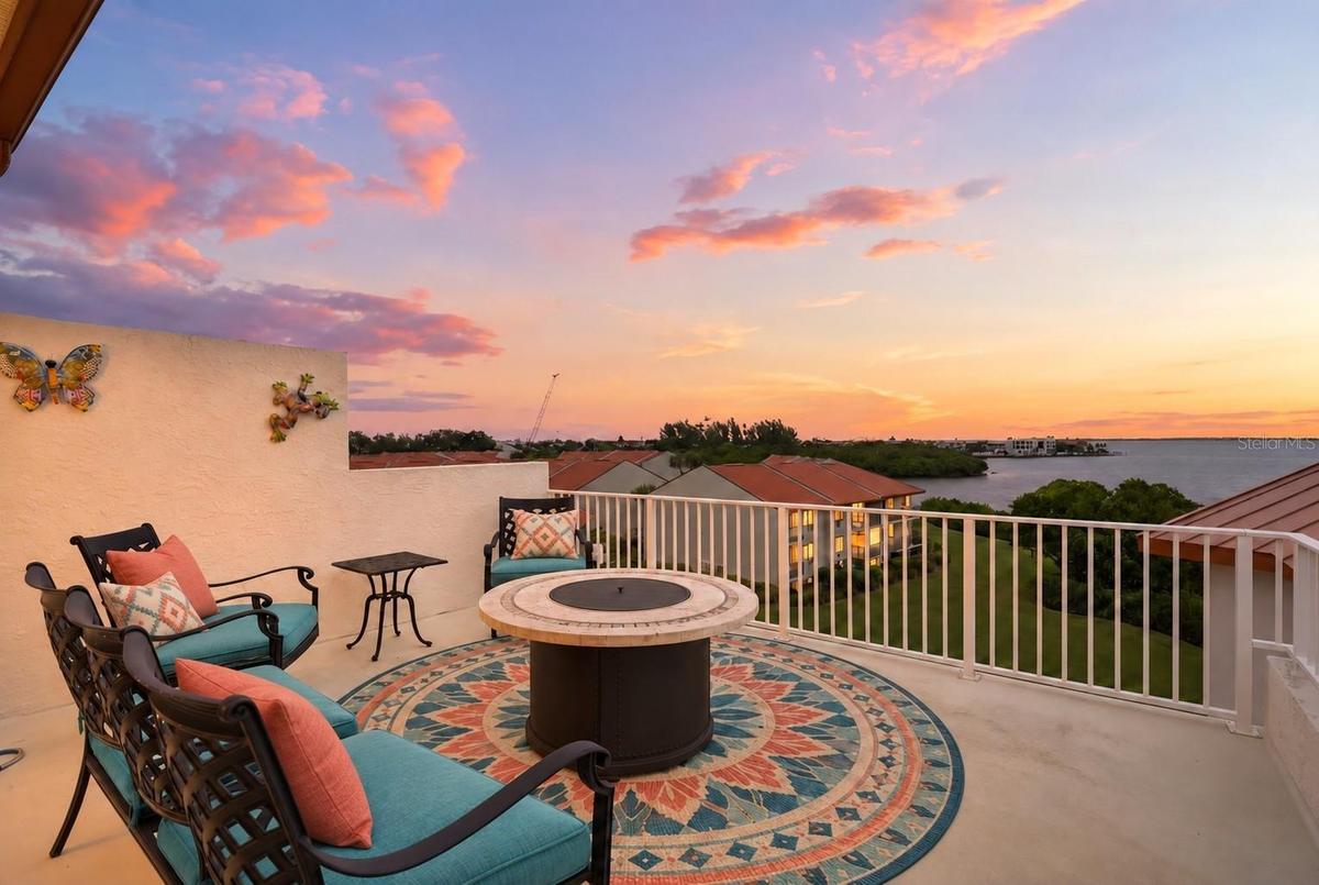 Oh, that view!!