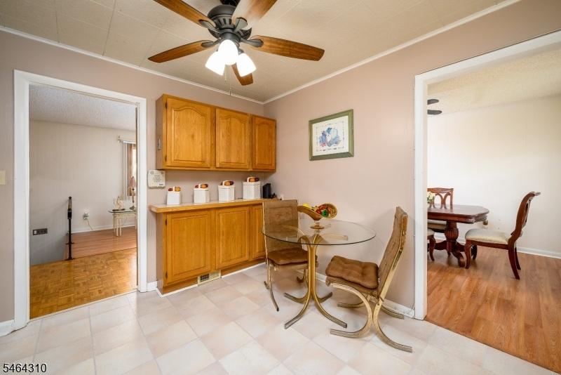 Kitchen Alternate View
