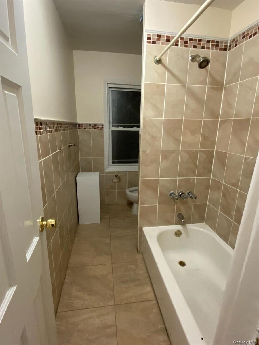 2nd Fl Bath