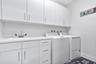 Laundryroom (upstairs)
