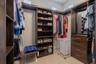 Walking Closet Main Room