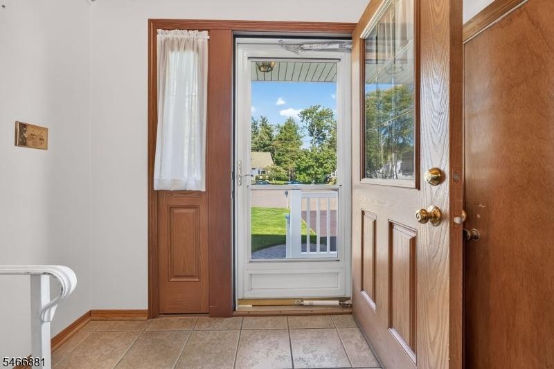 Entry Foyer