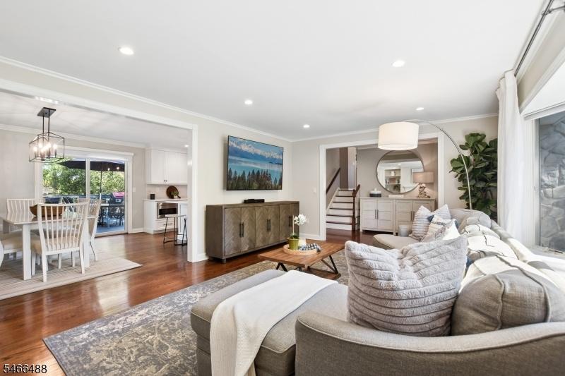 Living room/DR