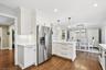 Kitchen with breakfast bar