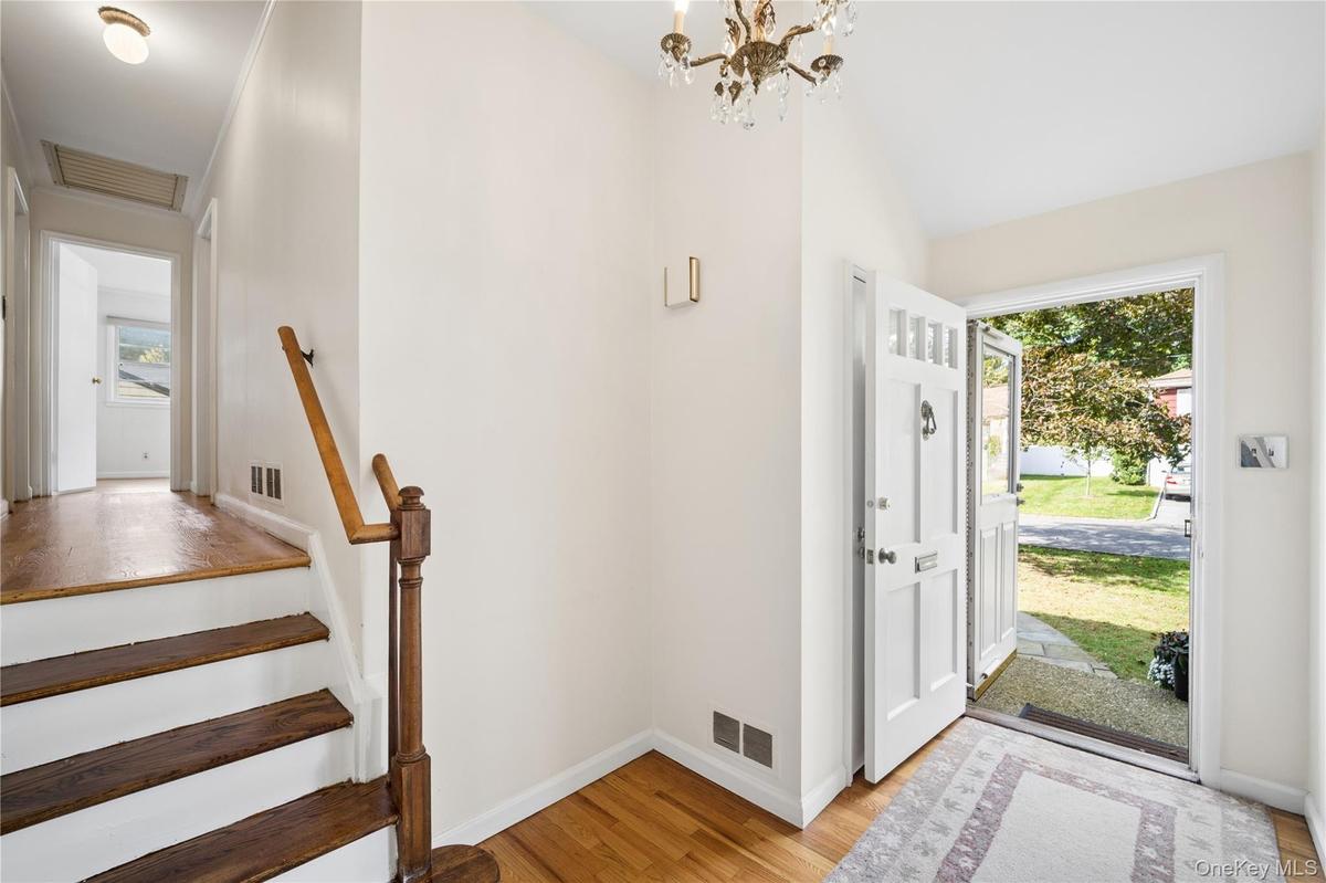 Entry Foyer