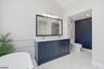 Primary En Suite