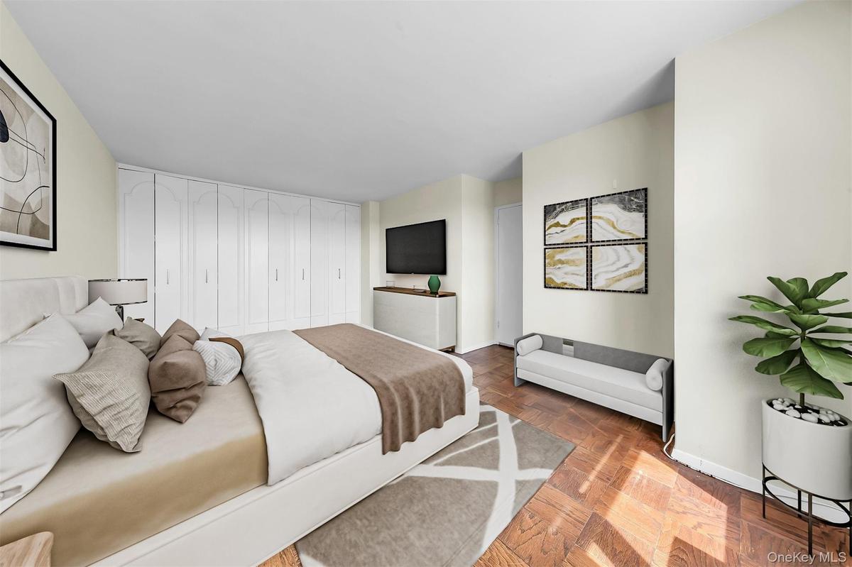 Furniture & Furnishings Staged