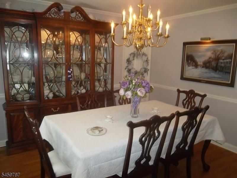 Formal Dinning Room