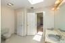 Primary Bath w/ linen closet