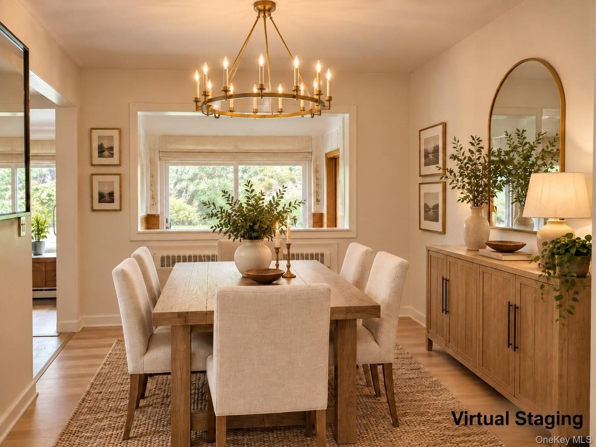 Virtual Staging - Dining Room