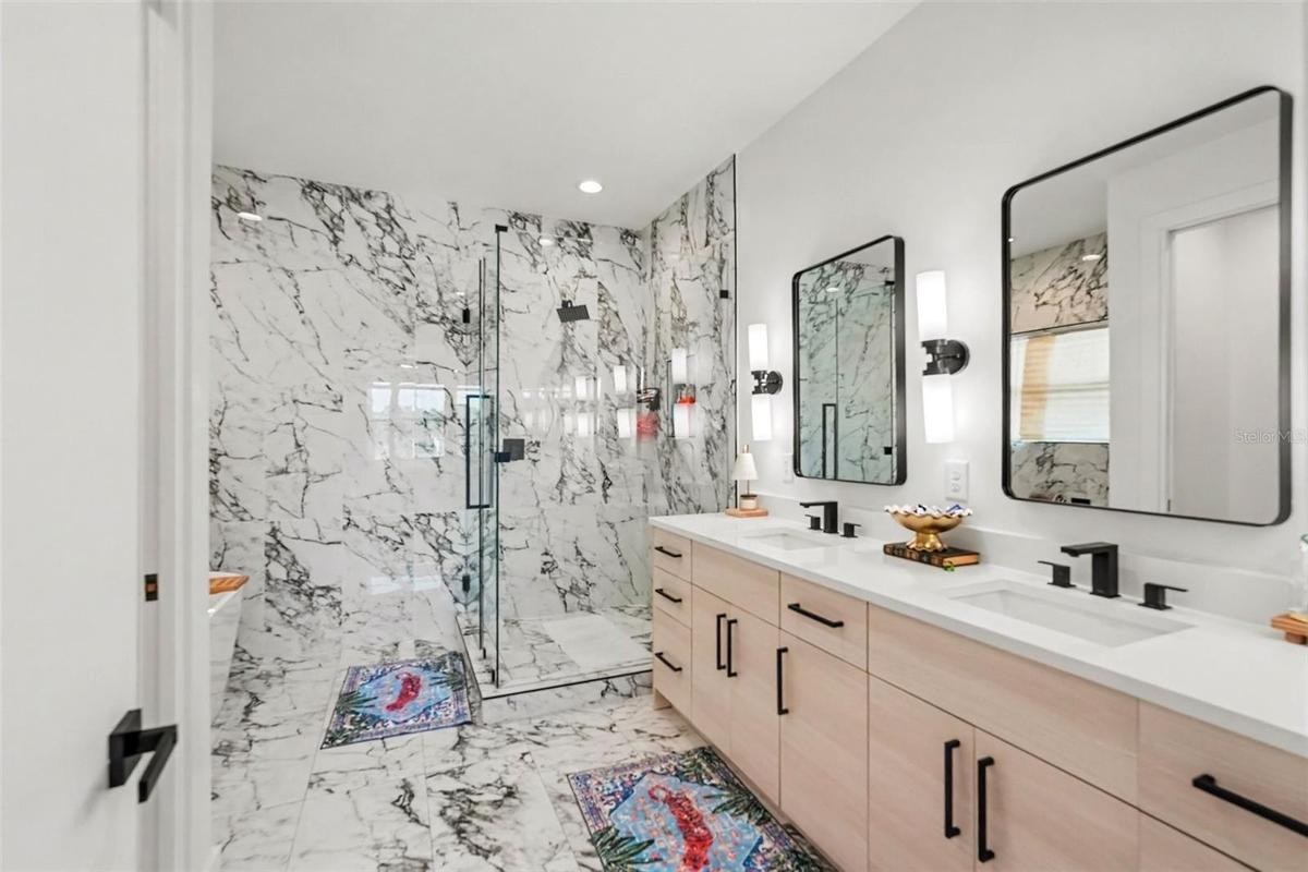 3rd Floor Master Bath