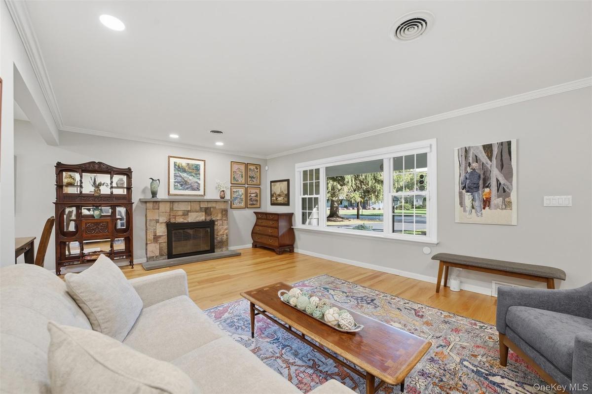 Living room with fireplace,hardwood floors