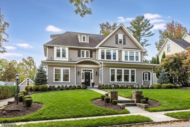Curb Appeal - Wow!