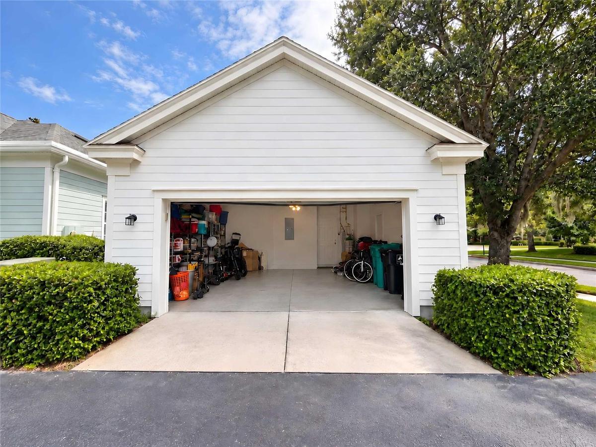 2 cars garage
