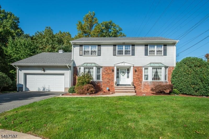 Classic Colonial Exterior