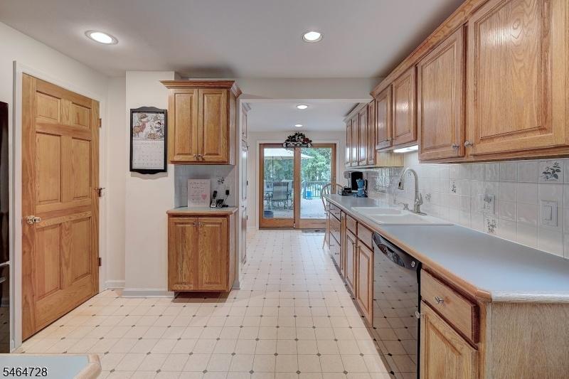 Kitchen w/Slider to Deck