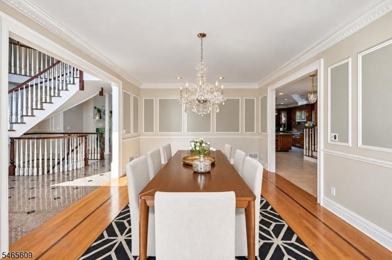 Dining Room (2 of 2)