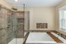 Main Bath w/soaking tub