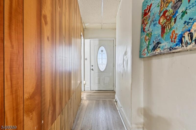 A - Foyer