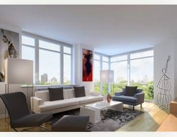 LUXE HIGH END 1BR/2BATH ON THE MOST DESIRABLE UPPER WEST SIDE SPOT! STEPS AWAY FROM LINCOLN CENTER! PARK/CITY EXPOSURE! 
