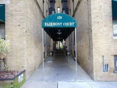 This true 2 Bedroom condo at Fairmount Court offers a great floorplan with plenty of closet space and bedrooms on opposite ends of the unit