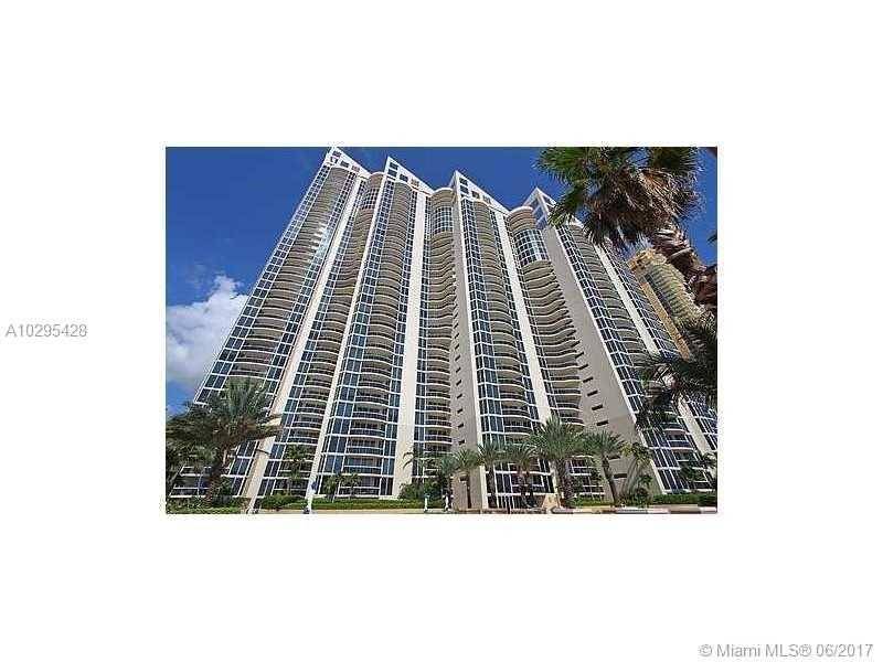 BEAUTIFUL FULLY FURNISHED UNIT IN THE VERY UPSCALE BUILDING OF PINNACLE