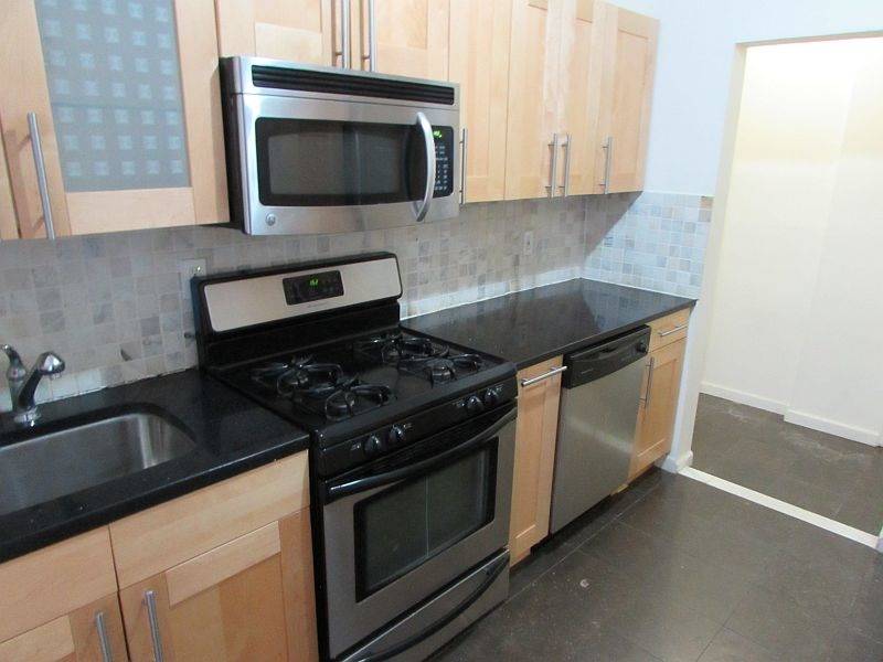 Completely renovated 1 bedroom condo - 1 BR Journal Square New Jersey