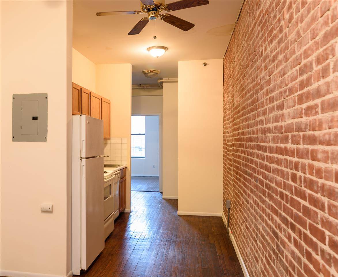 Great for roommates or a family - 3 BR Hoboken New Jersey