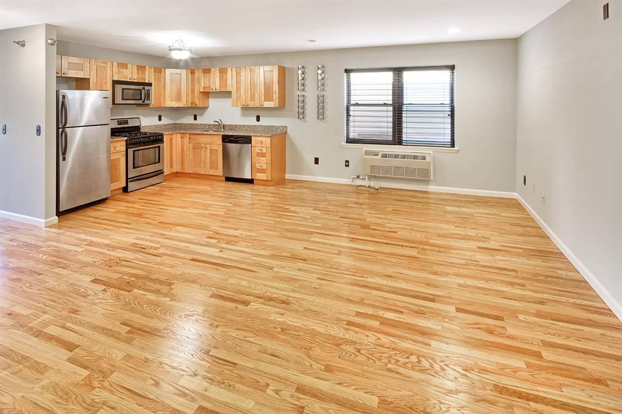 Spacious two bedroom in the heart of Union City - 2 BR Condo New Jersey