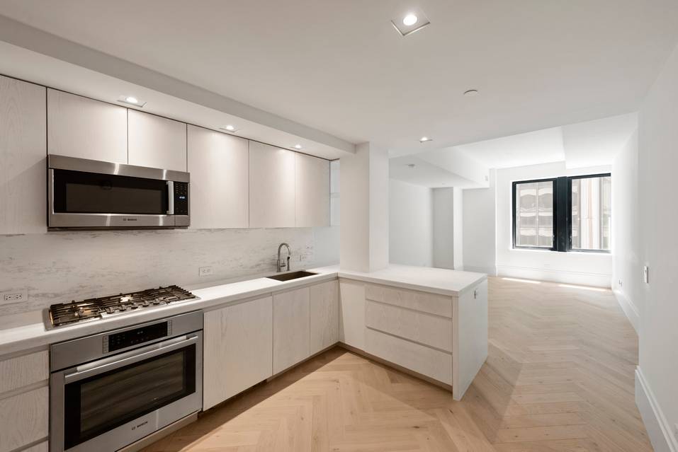 Brand New Large Two-Bedroom for Rent in FiDi!!!