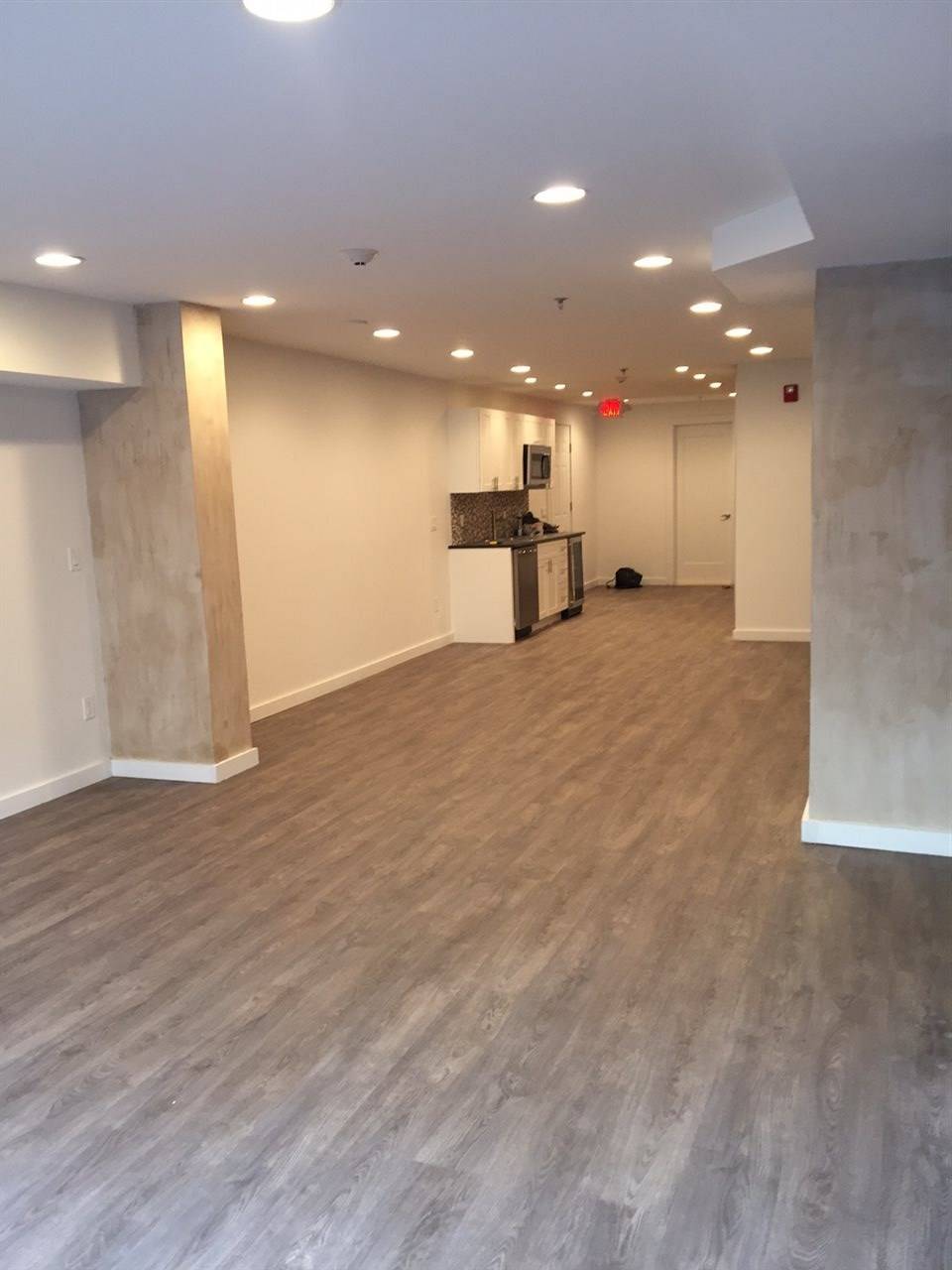 BEAUTIFUL STUDIO SPACE PERFECT FOR YOGA - Commercial Hoboken New Jersey
