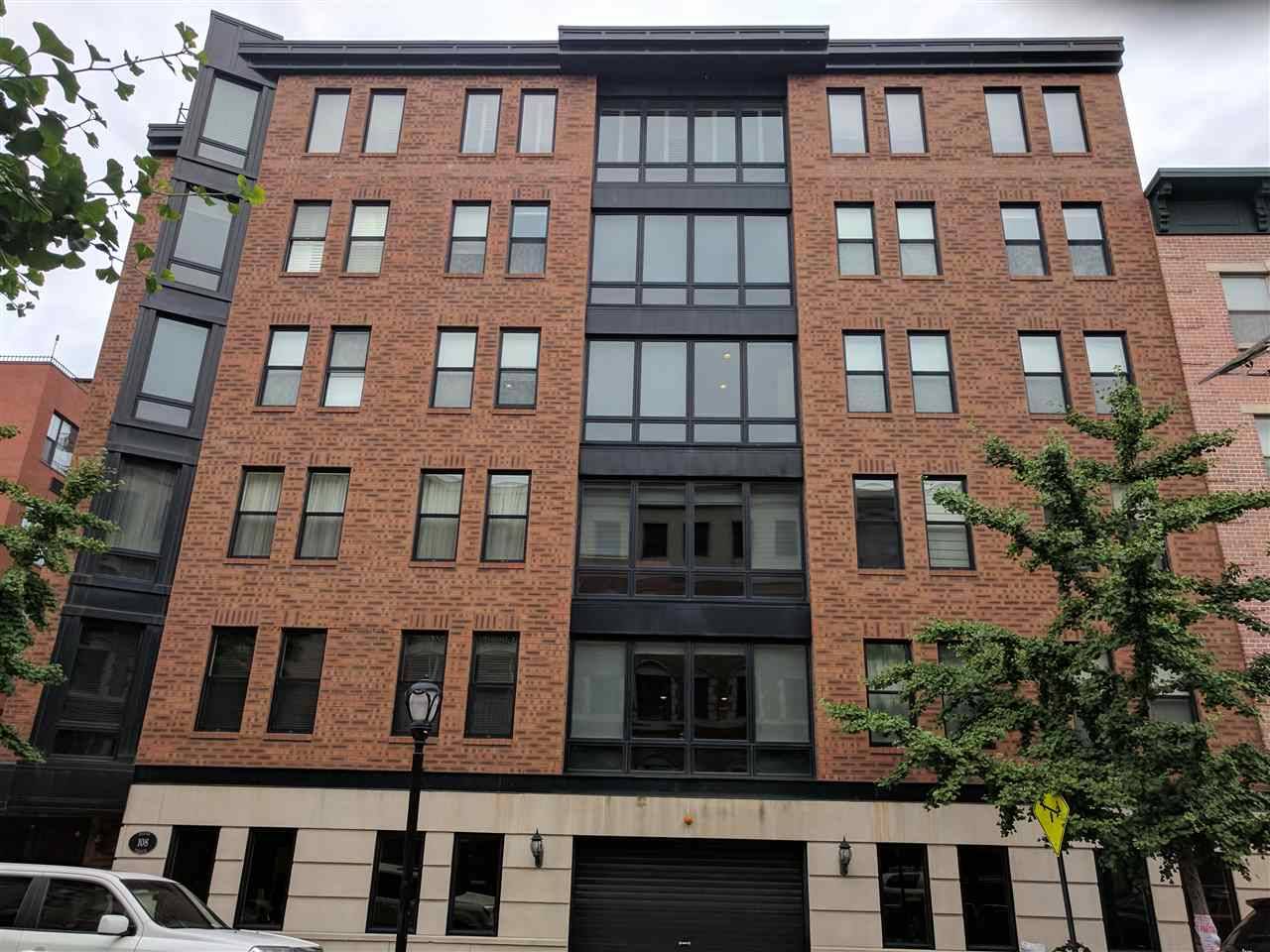Come see this amazing condo rental in the heart of Hoboken