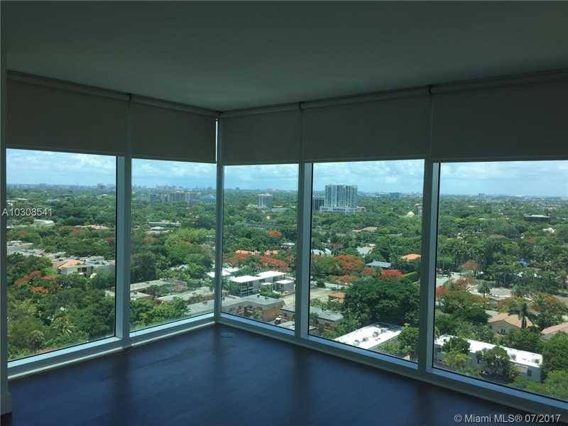PANORAMIC VIEWS OF MIAMI SKYLINE AND BAY FROM THIS MAGNIFICENT HIGH-RISE CONDO UNIT