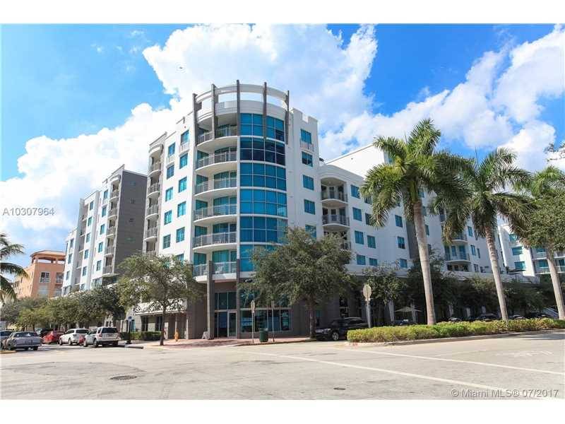 Best Deal In The Building - THE COSMOPOLITAN 2 BR Condo Miami Beach Florida
