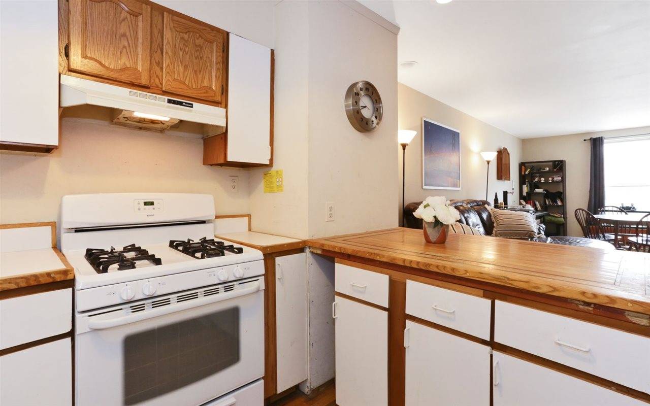 Like the outdoors - 2 BR Condo Hoboken New Jersey
