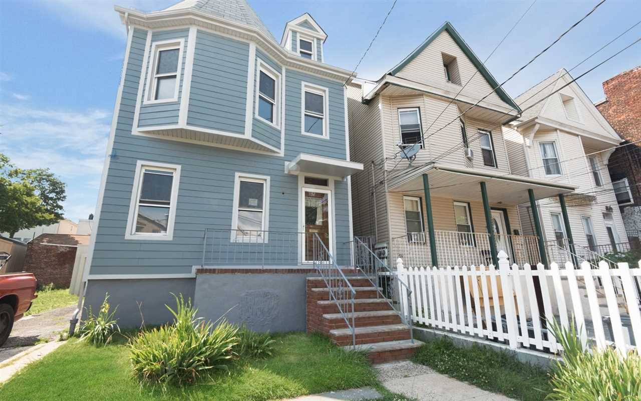 Spacious early 20th century Victorian recently updated