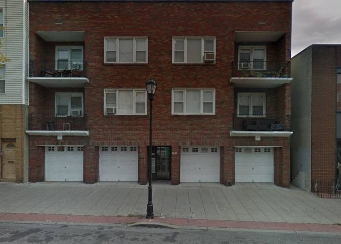 Must see Two Bedroom Apt good size with balcony - 2 BR New Jersey