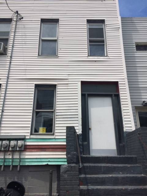 Renovated 2 bedroom + den just steps away from St - 2 BR New Jersey